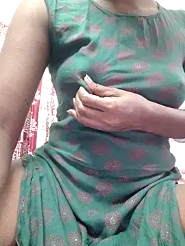 rituporna2004 online show from November 7, 1:33 am