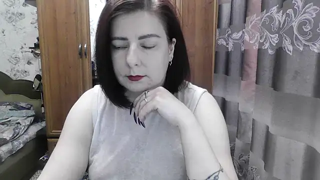 SophieNightAh online show from September 25, 12:04 pm