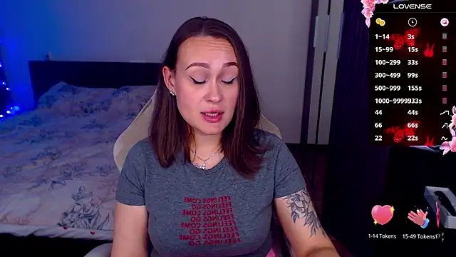 Cutie-Melanie online show from October 29, 12:37 am