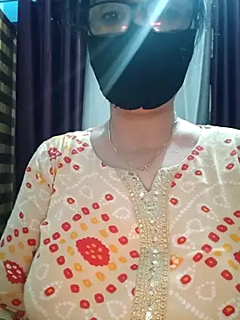 Aishwaryaa 69 online show from September 27, 4:25 pm