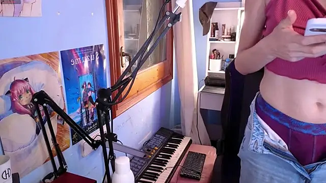 MemiKouki online show from April 9, 4:34 pm