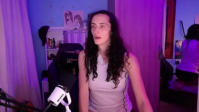 MemiKouki online show from December 13, 7:53 pm