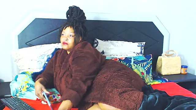 Bulkyyass online show from June 18, 8:37 am