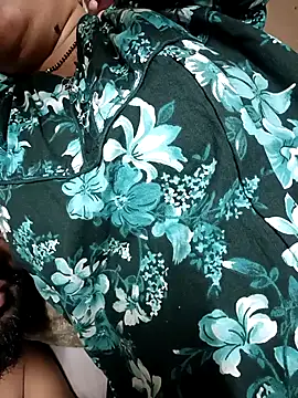 saggy1218 online show from March 17, 2:21 pm