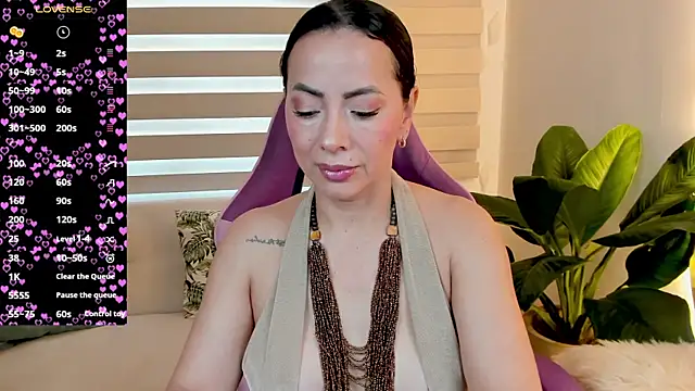 veronika naughty online show from February 10, 2:31 pm