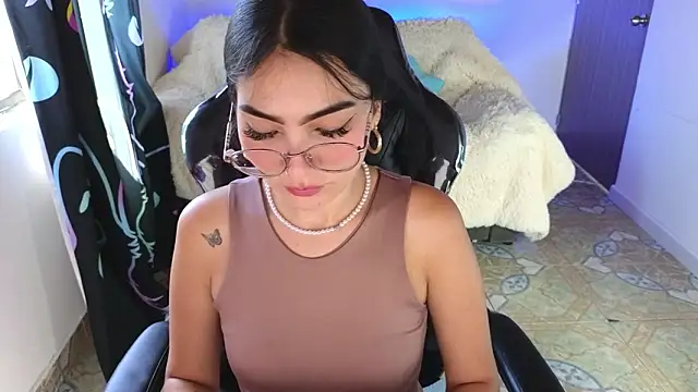 keity moon online show from February 21, 3:02 pm