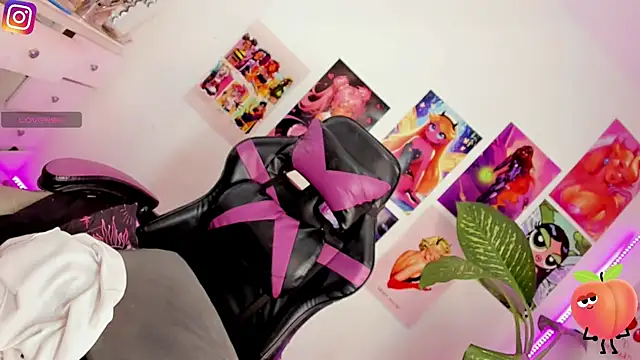 Annita DirtyyXxx online show from October 7, 4:28 am