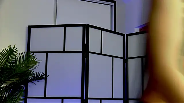 OnlyXandra online show from October 31, 6:04 am