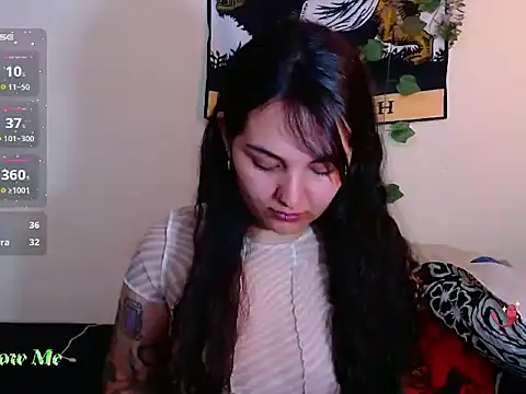 sweetiee mary online show from October 12, 8:11 pm