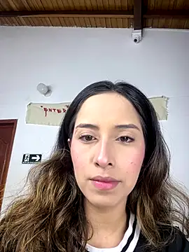 little-Emma online show from October 8, 3:00 am