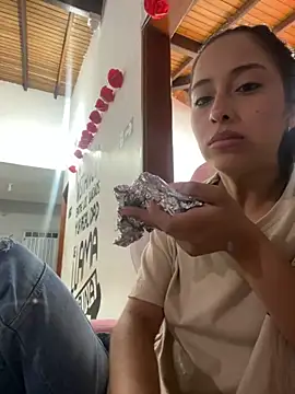 little-Emma online show from September 20, 3:27 am