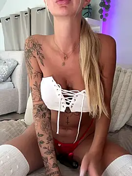 JezzyHill online show from September 24, 10:03 am