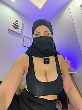 Amberonee31 online show from April 4, 9:02 pm