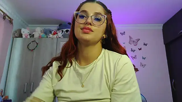 caroline jonson online show from April 19, 3:23 pm