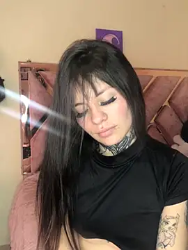 Tifanny Sweett online show from April 7, 4:42 pm