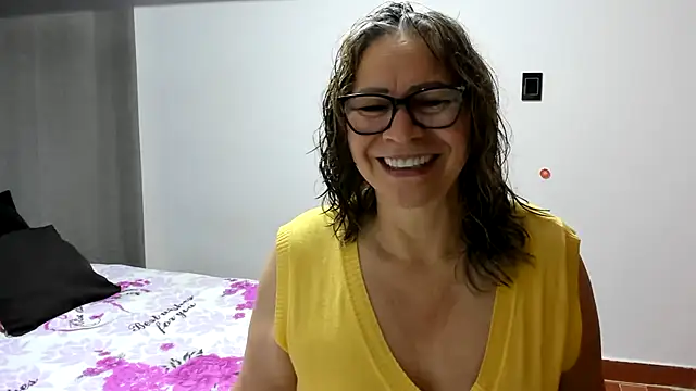 Carlaa-69 online show from June 24, 9:52 am