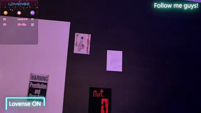 AriaVoss online show from September 28, 9:31 pm