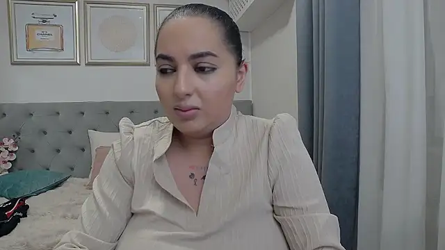 BustyAllyy online show from March 13, 10:33 pm