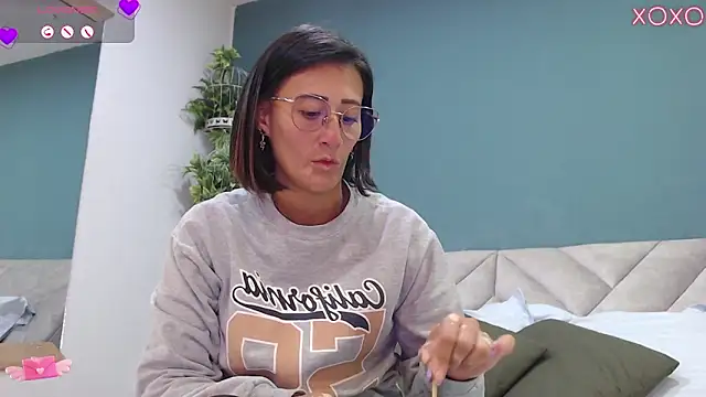 SharisWillian online show from September 30, 3:45 am