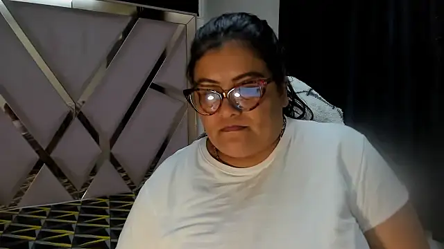 DaianaLutz online show from September 30, 7:30 pm