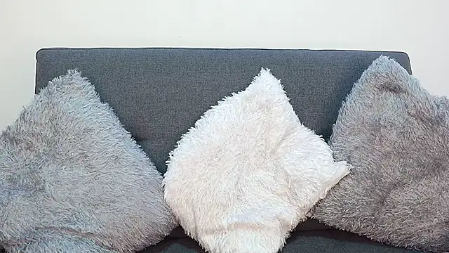 mia roux13 online show from September 29, 5:29 pm