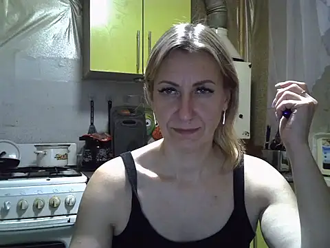 AshleyXHoney online show from October 18, 9:49 pm