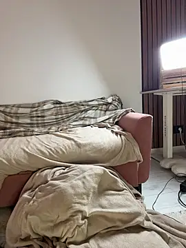 KimArts online show from March 7, 7:43 pm