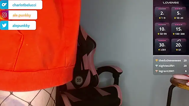 charlotbelucci  online show from October 31, 10:30 am