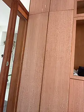 Eliza-E online show from April 18, 3:31 am