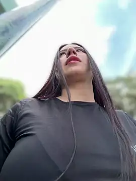 VAL PRINCESS online show from April 1, 3:31 pm