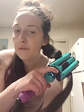 PhatAss Kummmilla online show from February 19, 1:32 pm