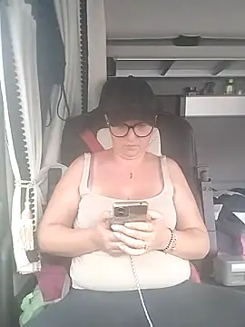 cuplubijoanna online show from October 4, 9:48 am