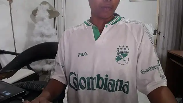 yohatinelly07 online show from November 27, 8:01 pm