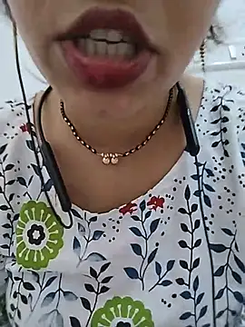 Simaran bhabhi online show from June 4, 1:11 am