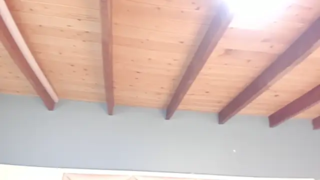 Twwiiggy online show from January 10, 8:35 pm