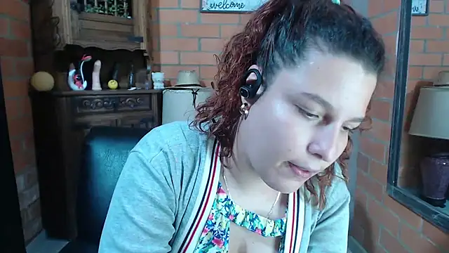 alexia 87 online show from November 19, 3:06 am