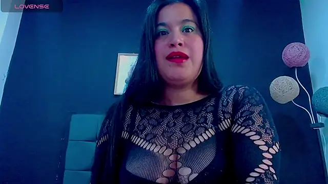 mia xx1 online show from December 3, 2:14 am