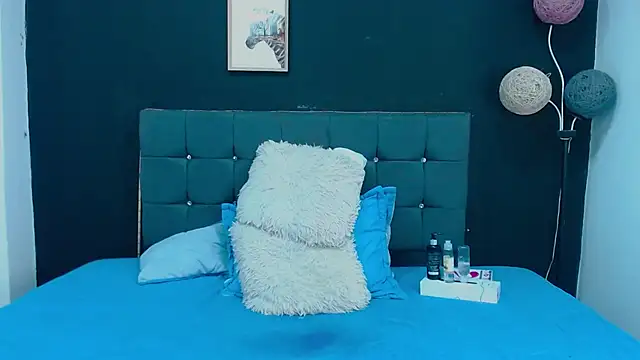 mia xx1 online show from September 18, 3:27 am