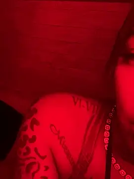 CUMQUEEN-XXX69 online show from September 25, 5:06 am