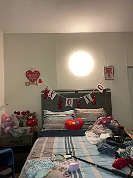 ladycreamypr2 online show from February 10, 6:16 am