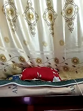 NgocQuyen2K online show from October 3, 2:49 am