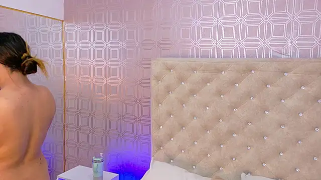 Sara Desire online show from November 21, 12:18 pm