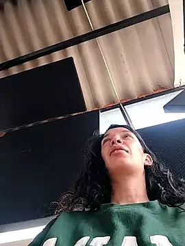 rebekka simpson online show from February 8, 2:10 pm