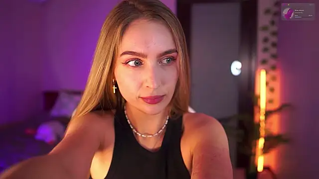 Kamila icee online show from September 25, 7:23 pm