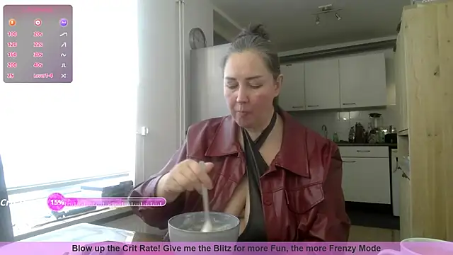 MilfGina online show from October 24, 7:59 am