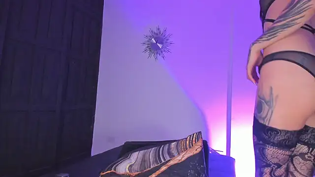 sam carsonx online show from October 12, 4:04 am