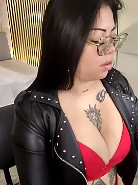 martinna tay online show from March 8, 3:21 am