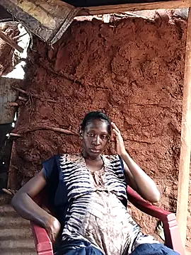 LOVELY-2BERRY online show from December 18, 6:51 am