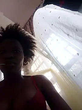 LOVELY-2BERRY online show from April 9, 8:20 am