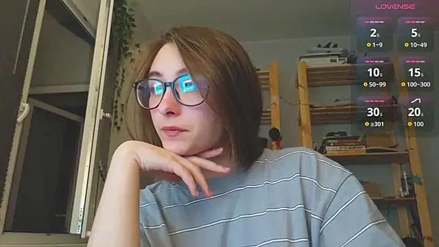 monlight  dana online show from November 13, 6:51 pm